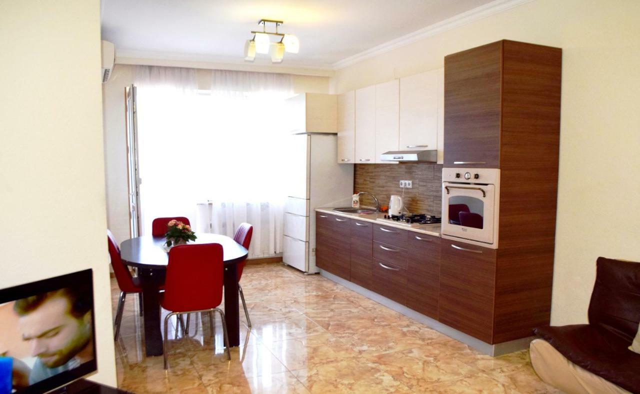 Ferienwohnung Tbilisi Tower 3 Exterior foto