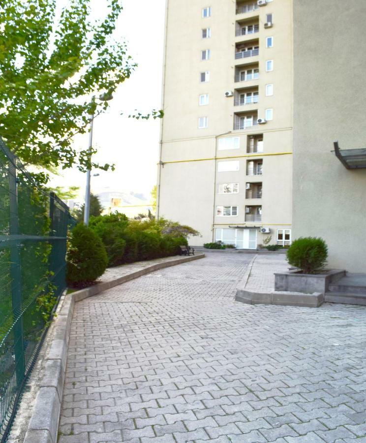 Ferienwohnung Tbilisi Tower 3 Exterior foto